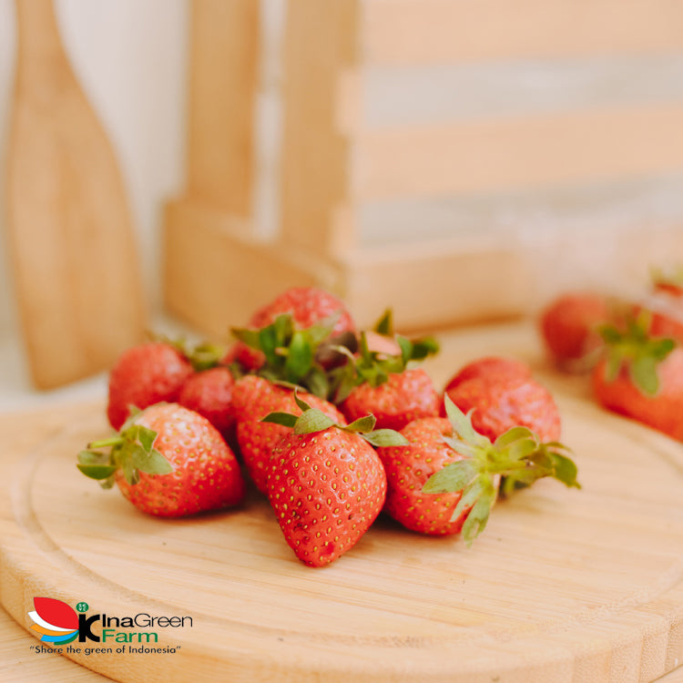 Inagreen Farm Bandung Strawberry Fresh 250 Gram